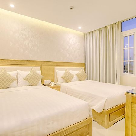 Sea Castle Hotel Da Nang Esterno foto