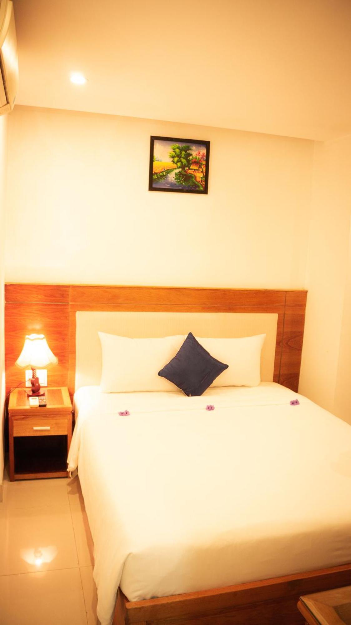 Sea Castle Hotel Da Nang Esterno foto