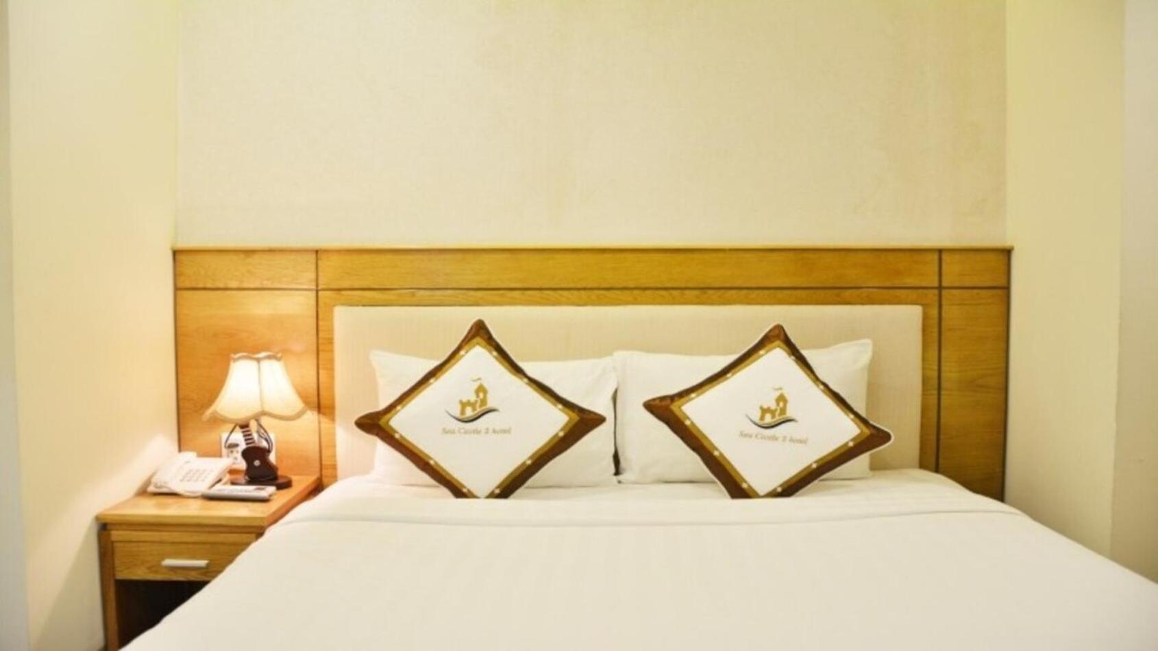 Sea Castle Hotel Da Nang Esterno foto
