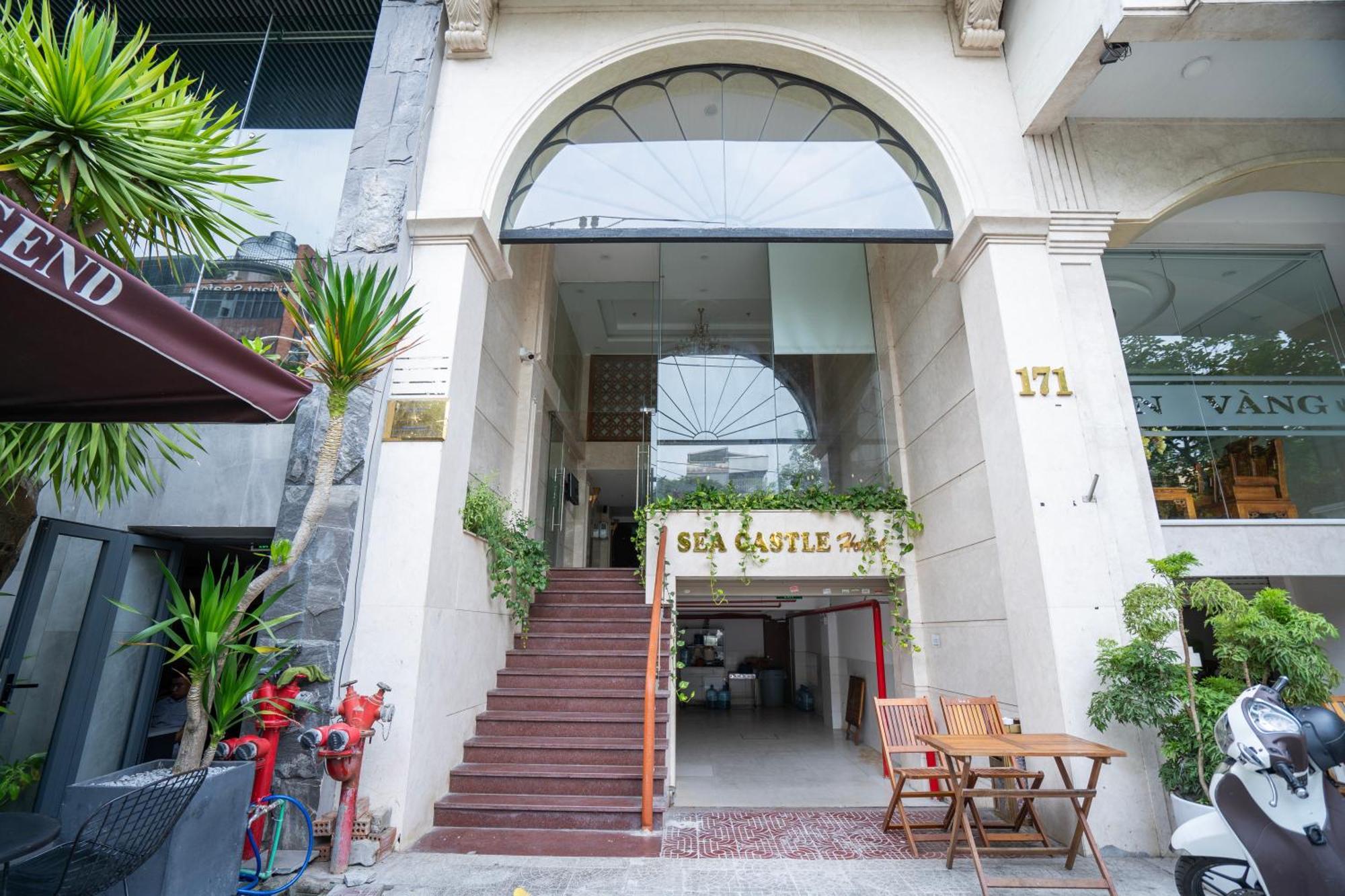 Sea Castle Hotel Da Nang Esterno foto